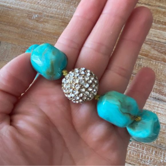 LEE ANGEL Faux Turquoise Statement Necklace Large Rhinestones Bead - Picture 5 of 5